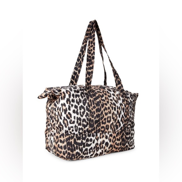 Ganni Handbags - Ganni Leopard Print Packa Tote Bag 👜